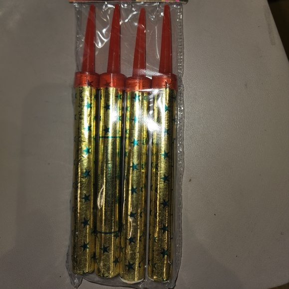 24 Birthday Candles Sparklers - Picture 9 of 13